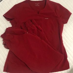 Jaanuu Scrubs size XS
